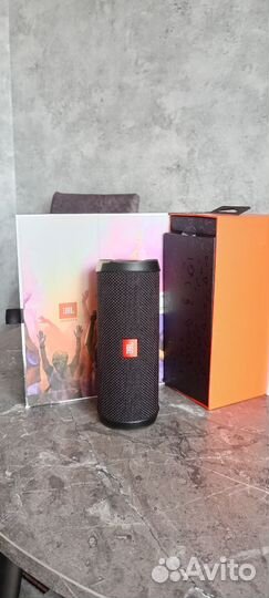 Колонка jbl flip 4 (оригинал)