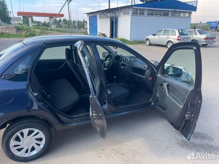 LADA Granta 1.6 AT, 2014, 150 151 км