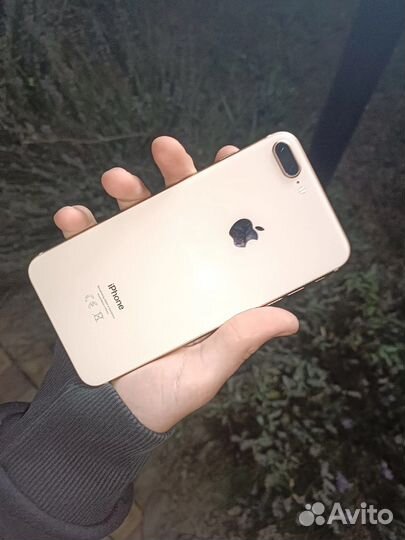 Телефон iPhone 8 plus