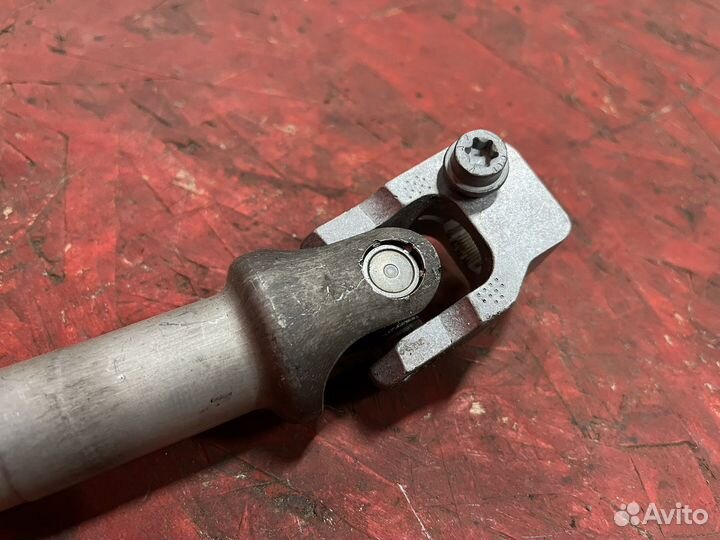 Рулевой карданчик mercedes c117 w176 w246