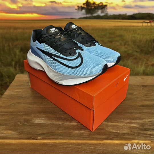 Беговые кроссовки nike zoom fly 5