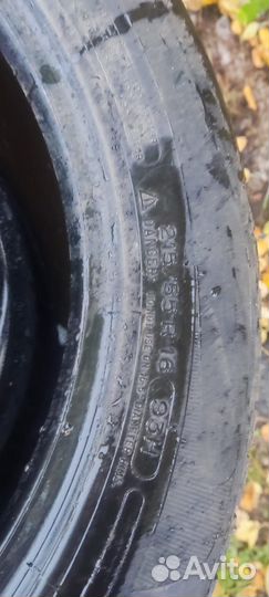 Goodyear EfficientGrip 215/55 R16 93V