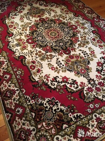 Шерстяные ковры