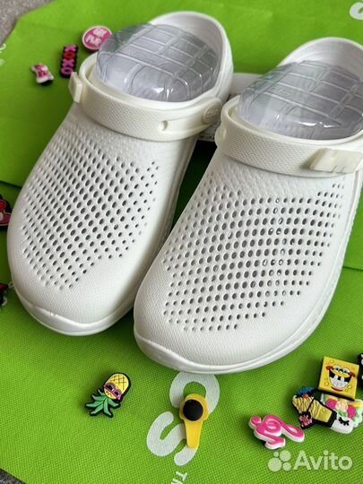 Crocs Lite