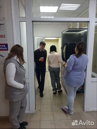 Автомат кофейный новый