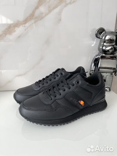Кроссовки Ellesse Volta Black