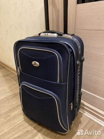 Чемодан на колесах