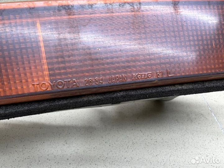 Указатель поворота левый Toyota Town/Masterace V