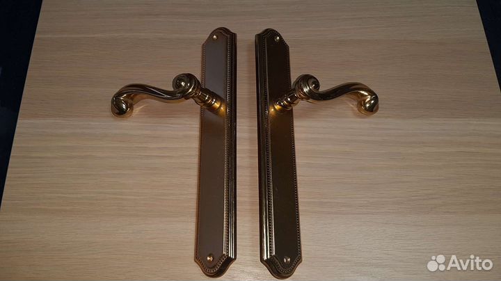 Дверные ручки. Комплект. Б/у