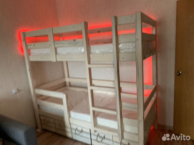 Кровать двухъярусная детская