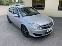 Opel Astra 1.6 MT, 2012, 185 000 км, с пробегом, цена 532 000 руб.