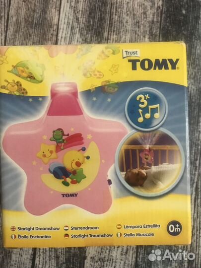 Музыкальный ночник Tomy (проектор)