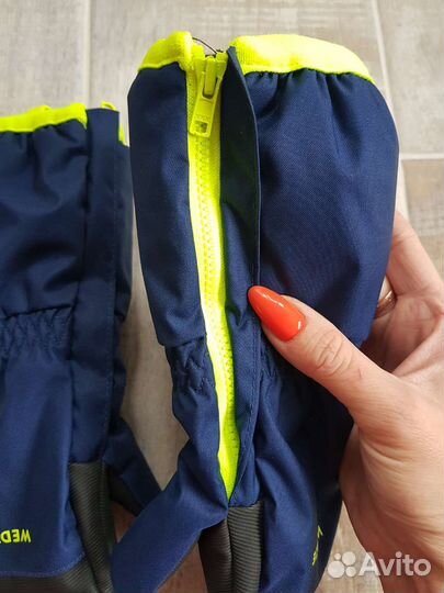 Варежки Декатлон водонепроницаемые