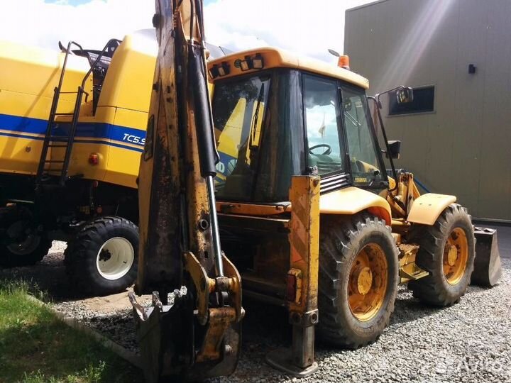 Стекло дверное нижнее Экскаватор-погрузчик JCB 4CX