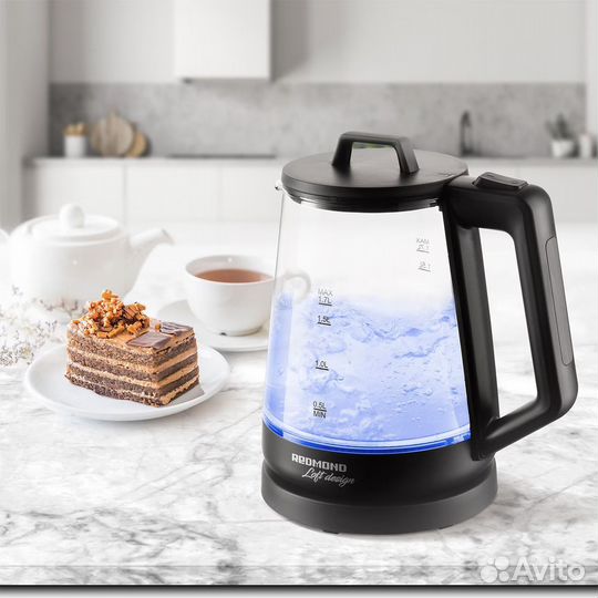 Электрочайник Redmond RK-G191 (новый)