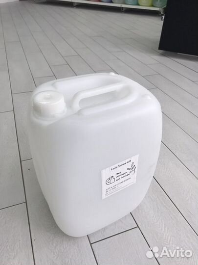 Канистра 20 л пластиковая
