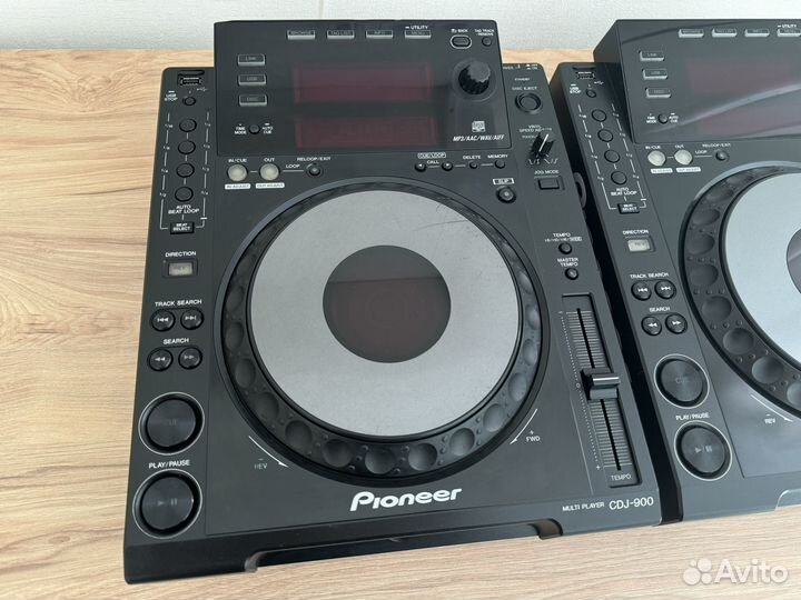 Pioneer CDJ-900