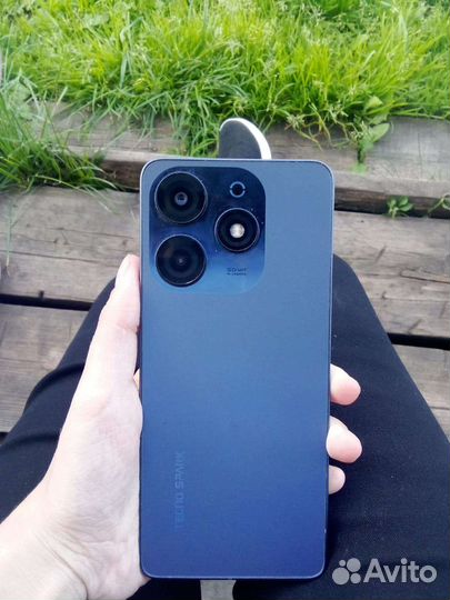 TECNO Spark 10 Pro, 4/128 ГБ