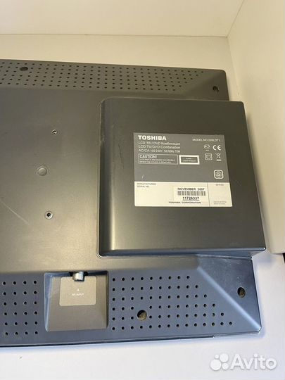 Телевизор Toshiba 20sldt1