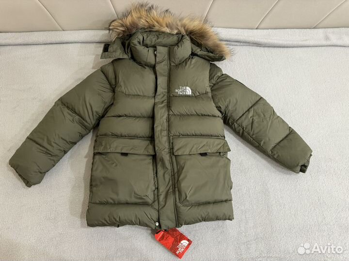 Новая куртка зимняя на мальчика 140