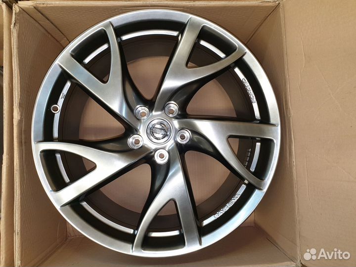 Новые.Ориг.Кованые диски R19 Rays.Nissan 370Z