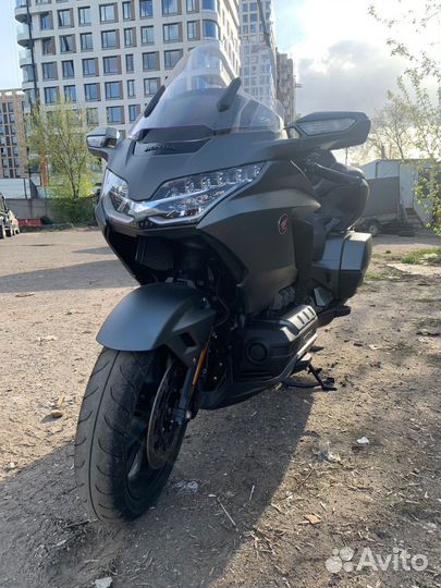 Honda GL1800 goldwing GL1800 tour