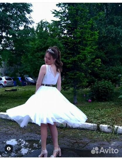 Платье вечернее