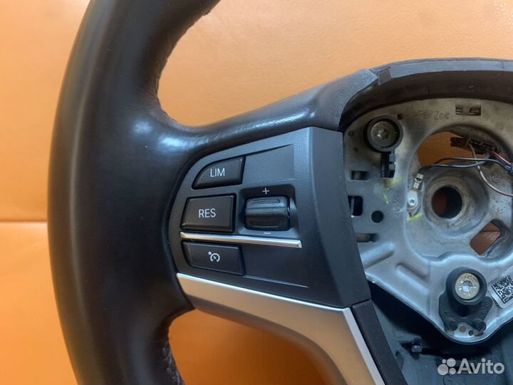 Руль на BMW X5 F15