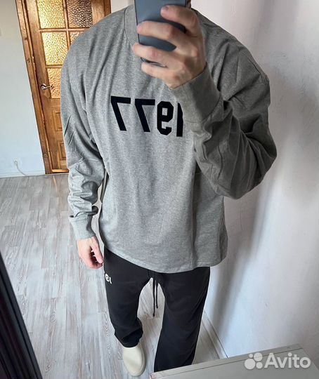 Лонгслив essentials fear of god 1977 M