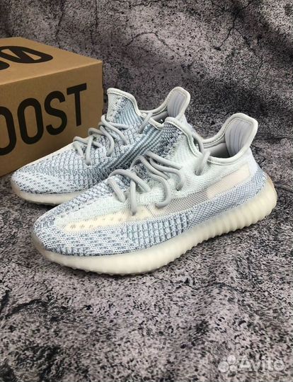 Кроссовки Adidas Yeezy Boost 350 V2 