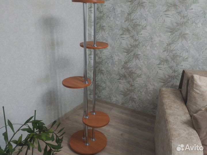 Подставка под цветы