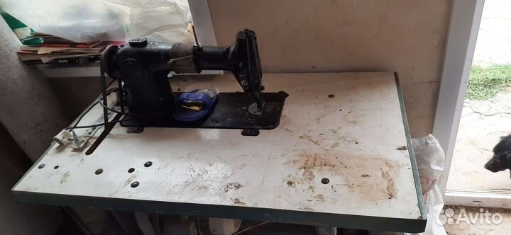 Швейная машинка