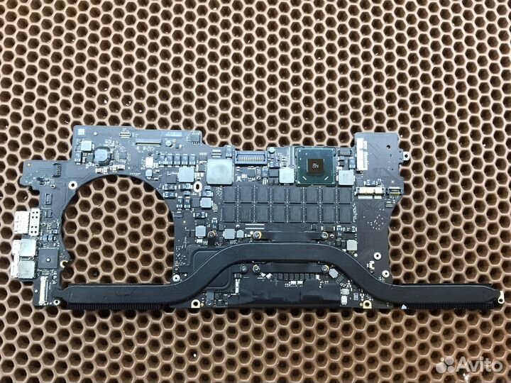 Материнская плата macbook pro a1398 820-3332-A