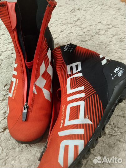 Лыжные ботинки классические alpina