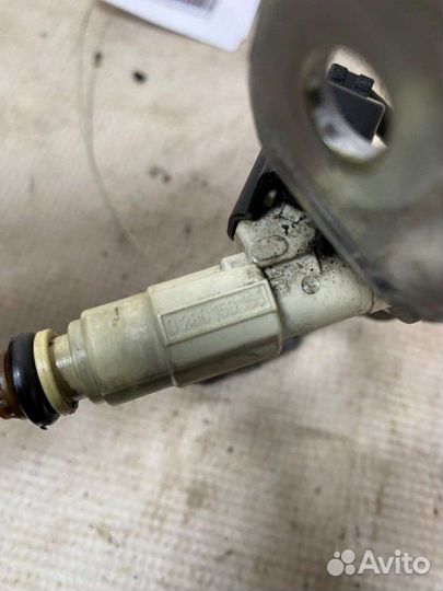 Топливная рампа Ford C-Max 1 1.8 2005