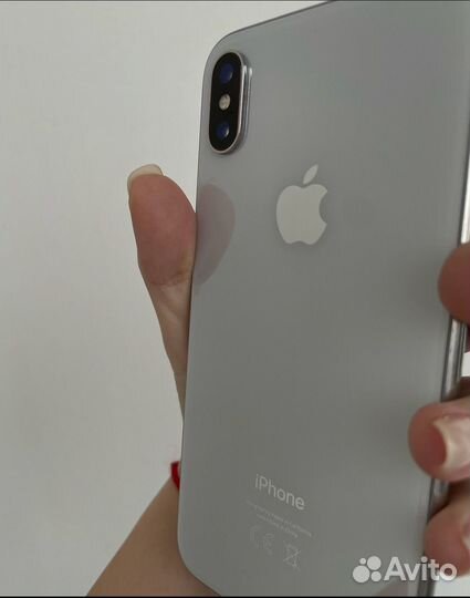 iPhone X, 64 ГБ
