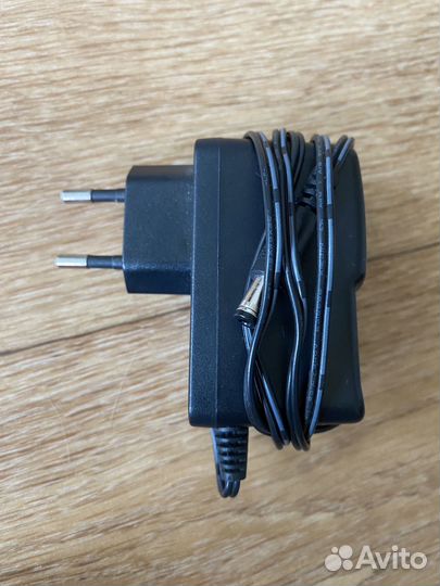 Адаптер cp1220-s (gq) 12V 2A