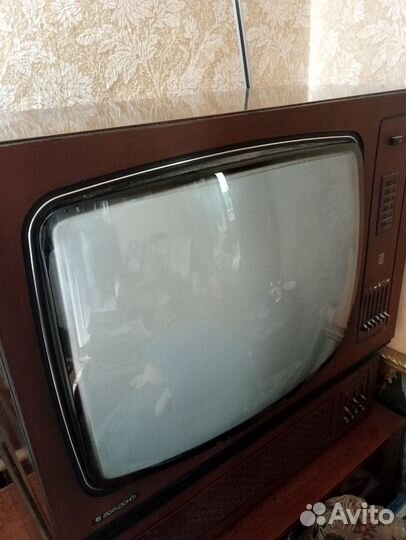 Телевизор