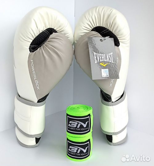 Боксерские перчатки Everlast