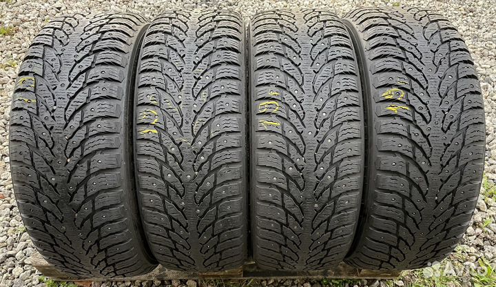 Nokian Tyres Hakkapeliitta 9 SUV 225/60 R17