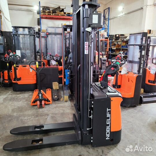 Штабелер самоходный 1,6 тонны 5,5м