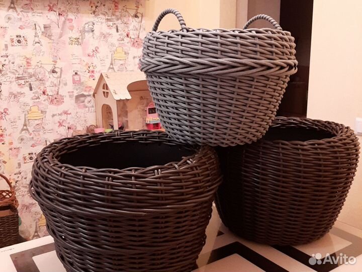 Кашпо для цветов напольное