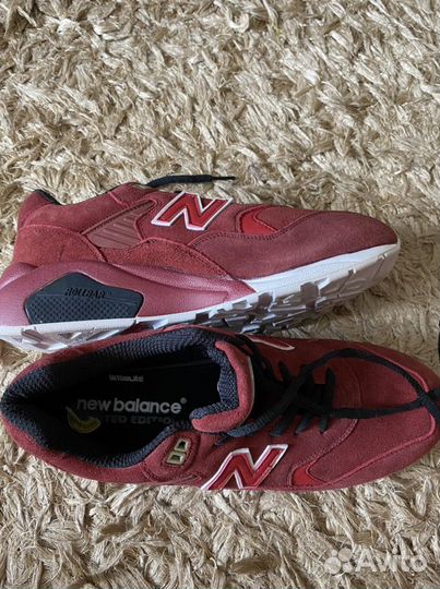 Кроссовки мужские new balance