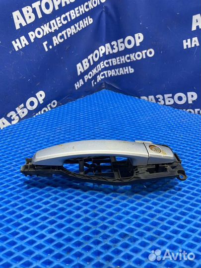 Наружная ручка двери Opel Astra H купе Z16XEP 2007