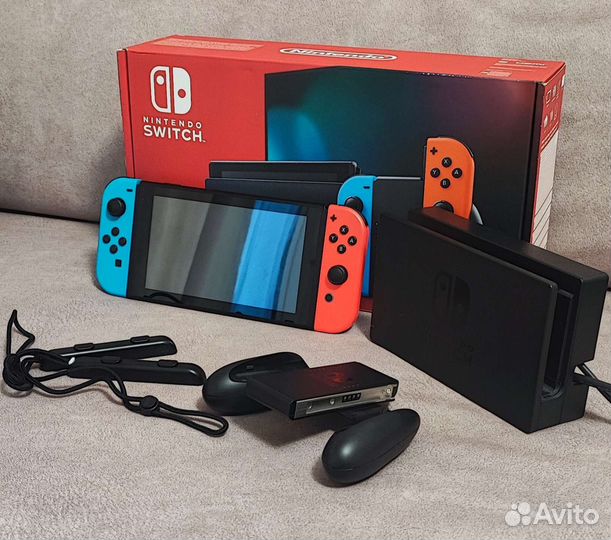 Портативная приставка Nintendo Switch rev.2