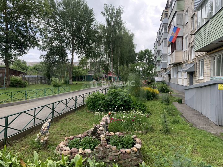 2-к. квартира, 44 м², 2/5 эт.