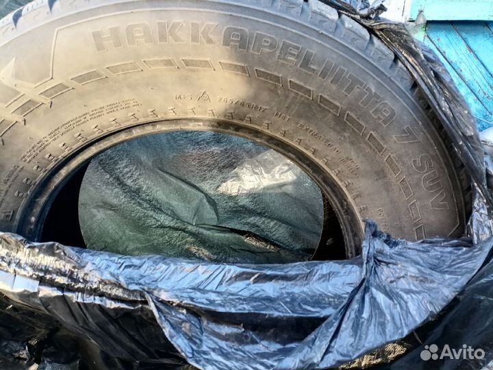 Nokian Tyres Hakkapeliitta 9 SUV 265/65 R17