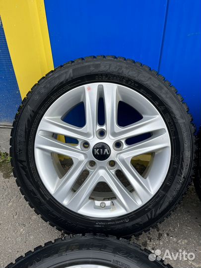 Оригинал колеса Kia Ceed 205/55/16 Dunlop