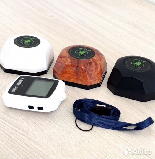 Кнопка вызова персонала и часы пейджер Поясной