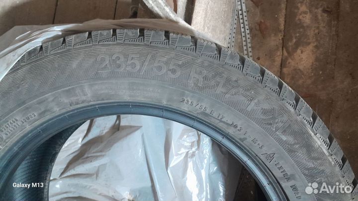 Gislaved Nord Frost 200 235/55 R17 103